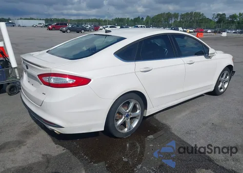 2014 Ford Fusion Se z USA, uszkodzony, nr VIN 1FA6P0H73E5364839